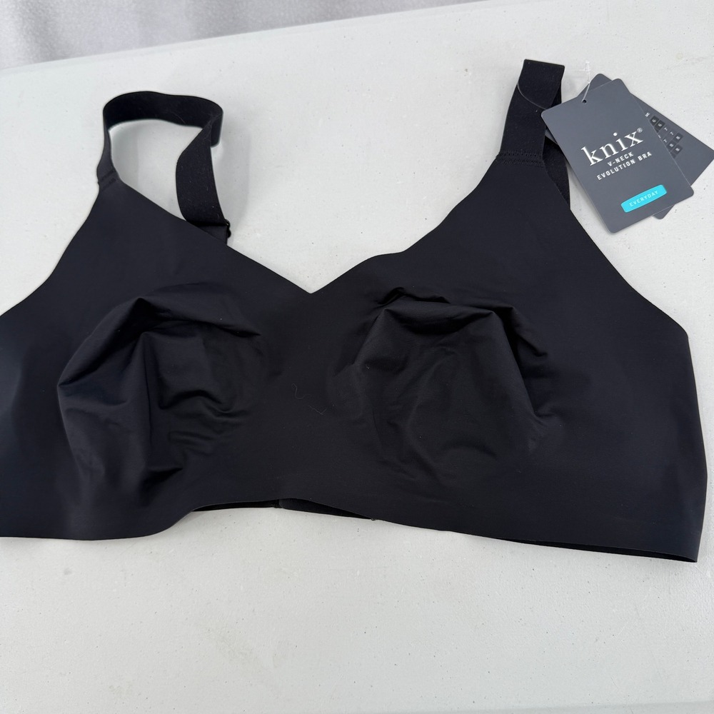 Knix V-Neck Evolution Bra Womens Size 8 Black Wireless Seamless Everyday NEW